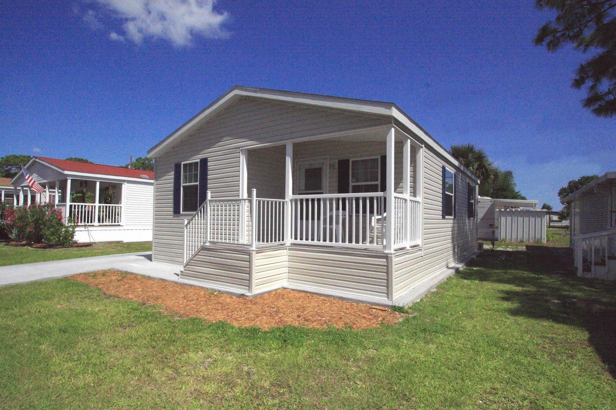 Groves Rv Resort Harlem Heights ภายนอก รูปภาพ