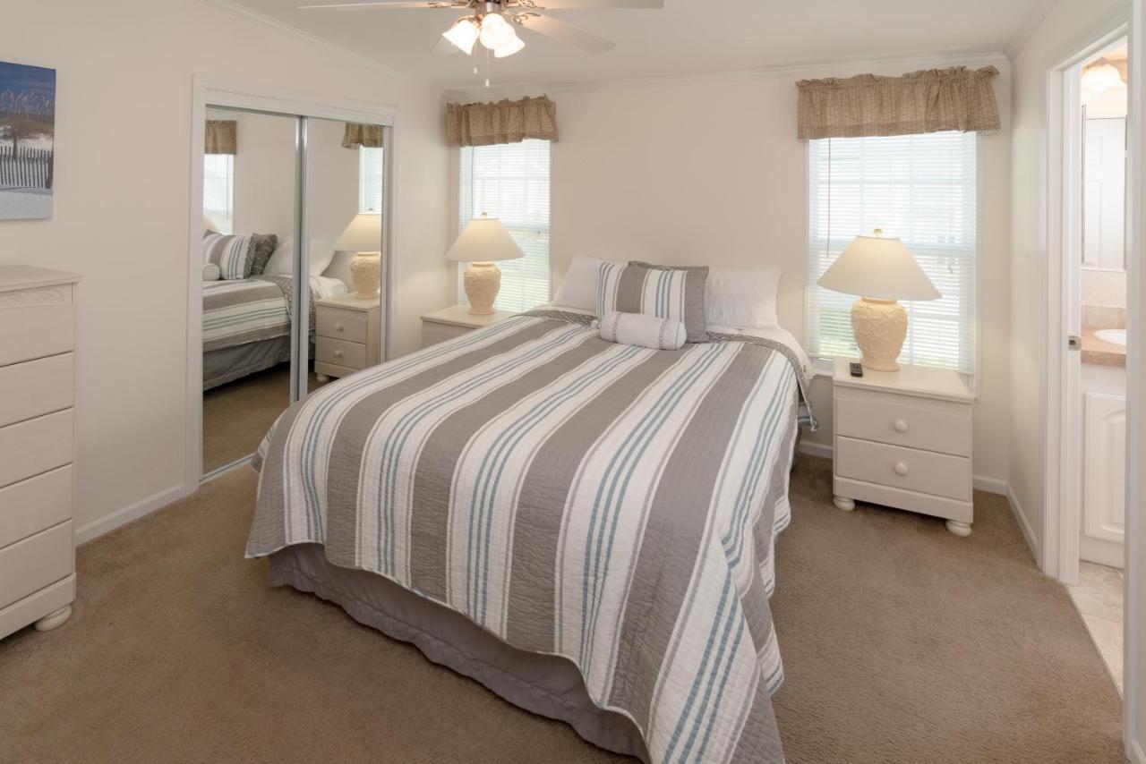 Groves Rv Resort Harlem Heights ภายนอก รูปภาพ