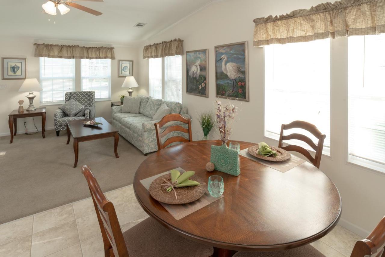 Groves Rv Resort Harlem Heights ภายนอก รูปภาพ