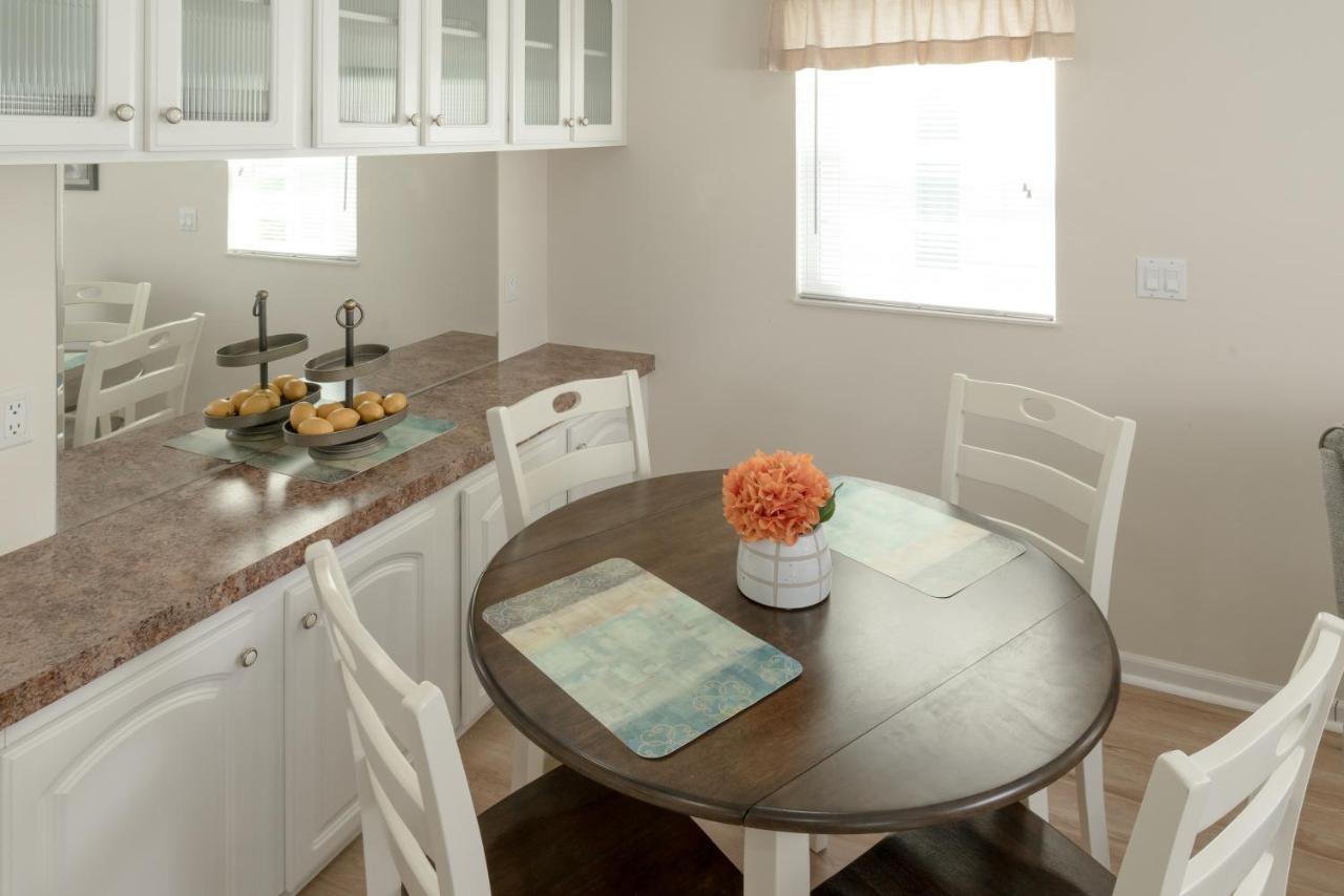 Groves Rv Resort Harlem Heights ภายนอก รูปภาพ