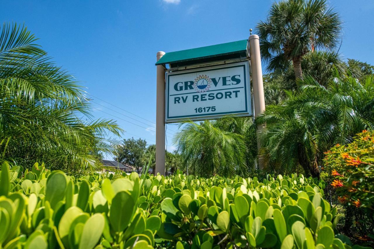 Groves Rv Resort Harlem Heights ภายนอก รูปภาพ